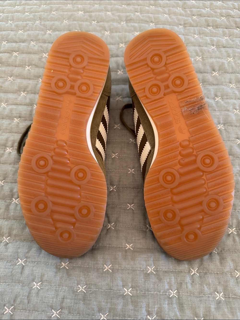 EUC Adidas Sneakers - Picture 3 of 4